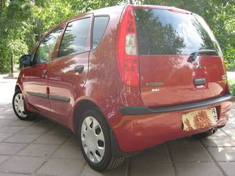 2007 Mitsubishi Colt Photos
