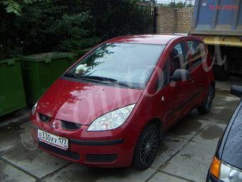 2007 Mitsubishi Colt Photos