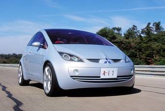 2008 Mitsubishi Colt Pictures