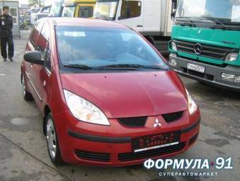 2008 Mitsubishi Colt Pictures