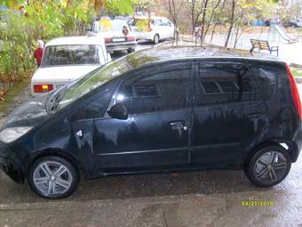 2008 Mitsubishi Colt Pictures