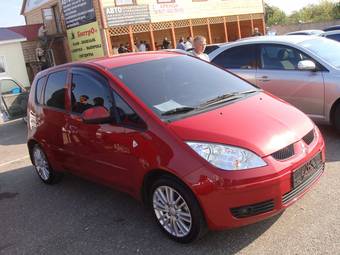 2008 Mitsubishi Colt Pictures