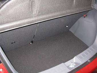 2009 Mitsubishi Colt Photos