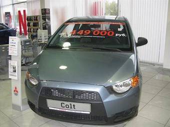 2009 Mitsubishi Colt Photos