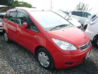 2004 Mitsubishi Colt Plus Photos