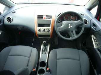 2004 Mitsubishi Colt Plus Pictures