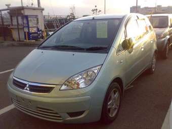 2004 Mitsubishi Colt Plus Pictures