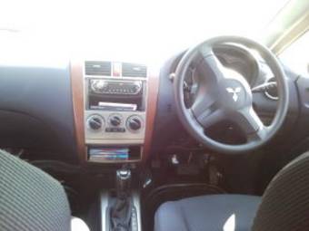 2004 Mitsubishi Colt Plus Pictures