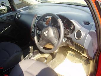 2004 Mitsubishi Colt Plus Pictures