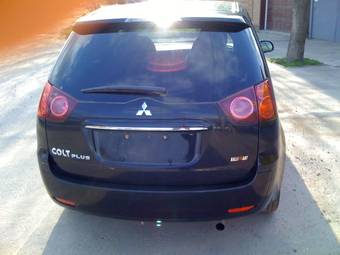 2004 Mitsubishi Colt Plus Photos