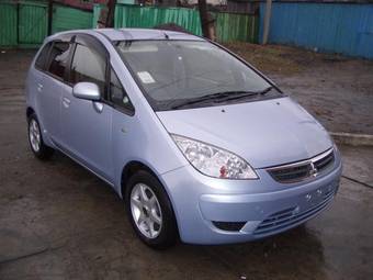 2004 Mitsubishi Colt Plus Pictures