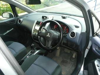 2004 Mitsubishi Colt Plus Photos