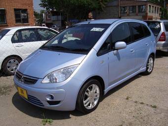 2004 Mitsubishi Colt Plus Photos