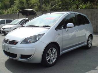 2004 Mitsubishi Colt Plus Photos