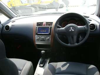 2005 Mitsubishi Colt Plus Pictures