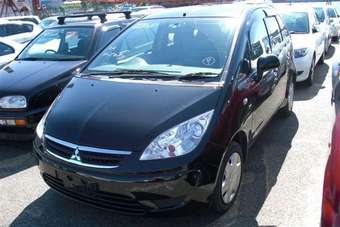 2005 Mitsubishi Colt Plus Photos