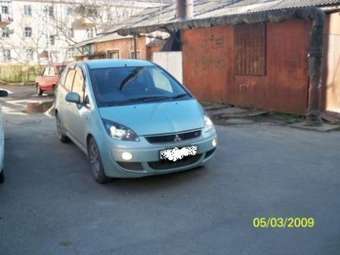 2005 Mitsubishi Colt Plus Photos