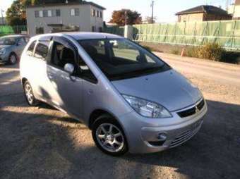 2005 Mitsubishi Colt Plus Photos