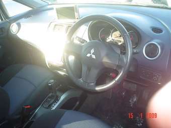 2005 Mitsubishi Colt Plus Pics