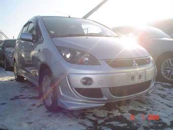 2005 Mitsubishi Colt Plus Photos