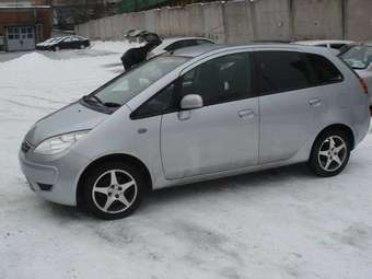 2005 Mitsubishi Colt Plus Photos