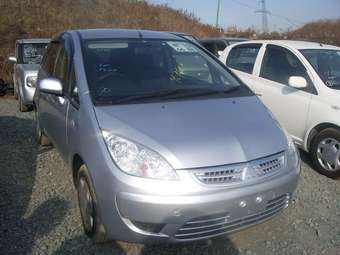 2005 Mitsubishi Colt Plus Photos