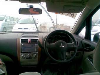 2005 Mitsubishi Colt Plus Pictures