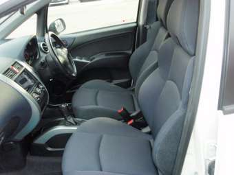 2005 Mitsubishi Colt Plus Photos