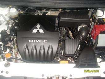 2005 Mitsubishi Colt Plus Images