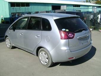 2005 Mitsubishi Colt Plus Photos