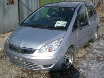 2005 Mitsubishi Colt Plus Pictures
