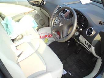 2005 Mitsubishi Colt Plus Photos