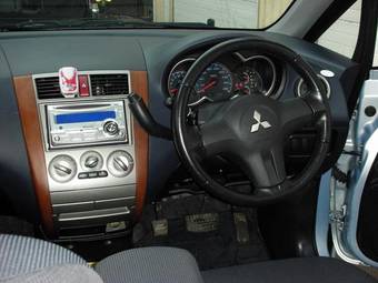 2005 Mitsubishi Colt Plus Pictures