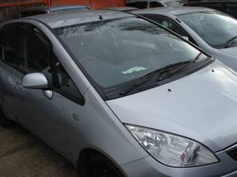 2005 Mitsubishi Colt Plus Pictures