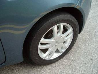 2005 Mitsubishi Colt Plus Photos