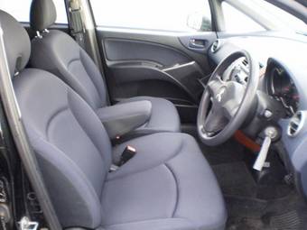 2005 Mitsubishi Colt Plus Pictures