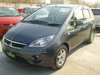 2005 Mitsubishi Colt Plus Images