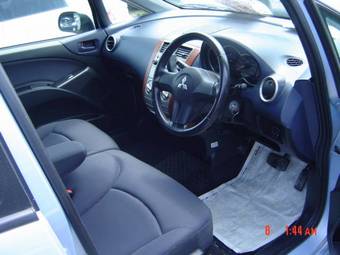 2005 Mitsubishi Colt Plus Pics