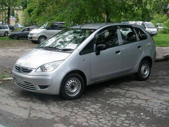 2005 Mitsubishi Colt Plus Pictures