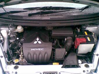 2005 Mitsubishi Colt Plus Photos
