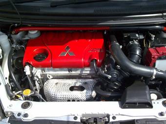 2005 Mitsubishi Colt Plus Photos
