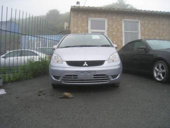 2005 Mitsubishi Colt Plus Photos