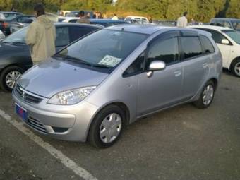 2005 Mitsubishi Colt Plus Photos