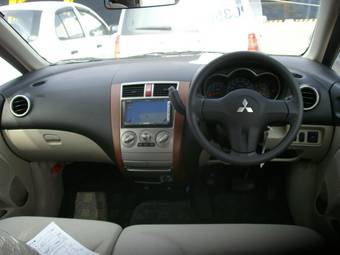 2005 Mitsubishi Colt Plus Pictures