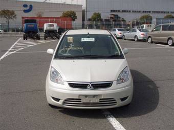 2006 Mitsubishi Colt Plus Photos