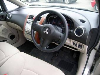 2006 Mitsubishi Colt Plus Pictures