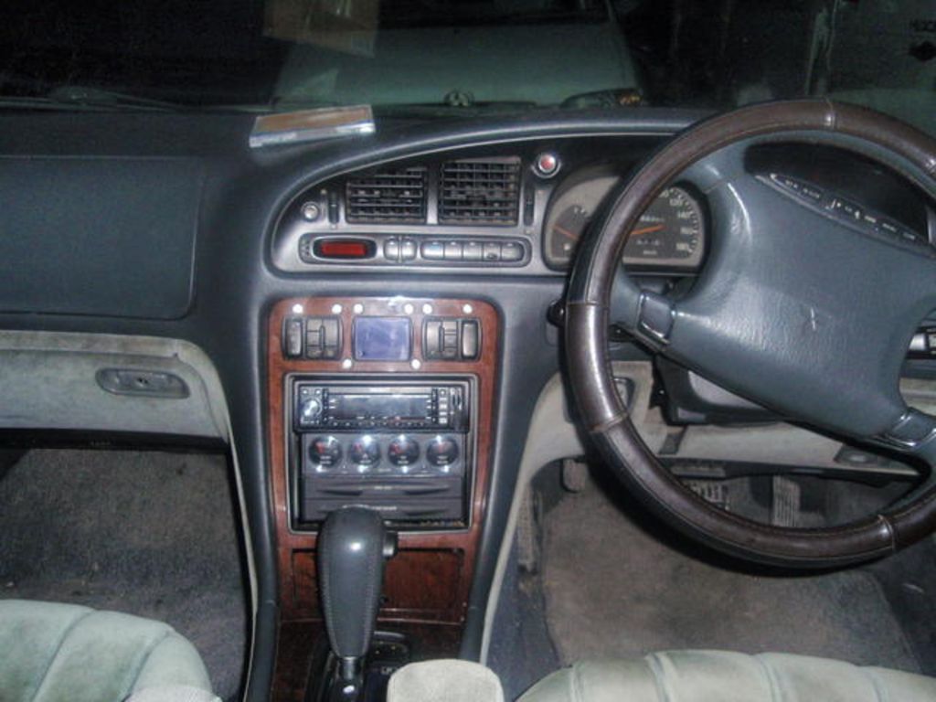 1997 Mitsubishi Debonair