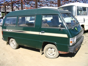 1987 Mitsubishi Delica