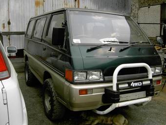 1987 Mitsubishi Delica Wallpapers