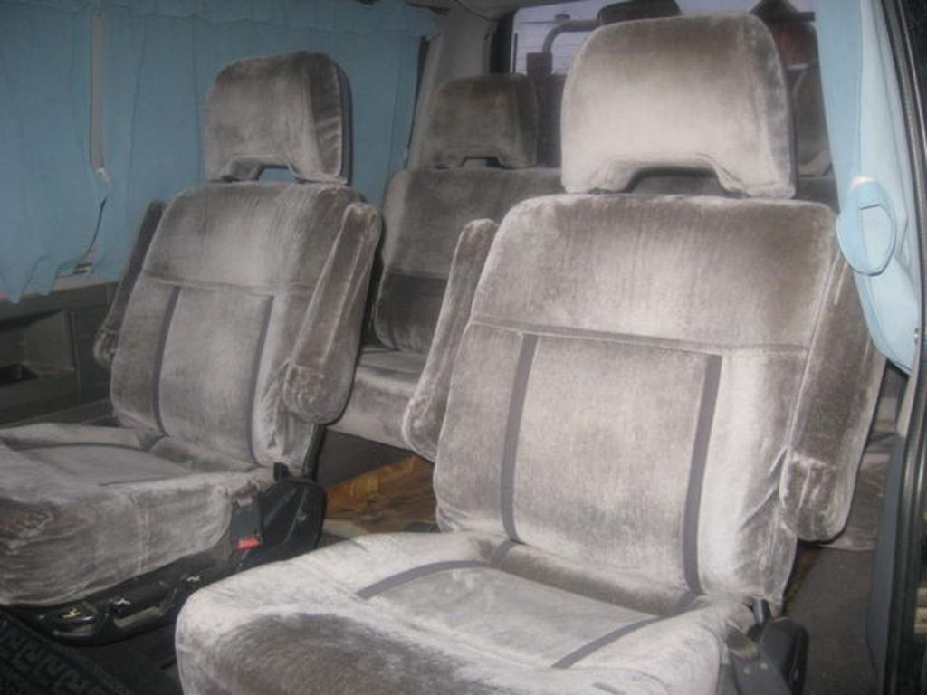 1989 Mitsubishi Delica